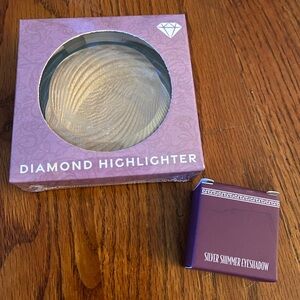 Eye Makeup Diamond Highlighter and Silver Shimmer Eyeshadow Brand Néw